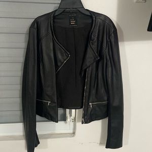 Zara leather jacket| worn once